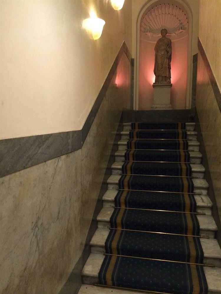 Hotel Traiano Рим Екстериор снимка