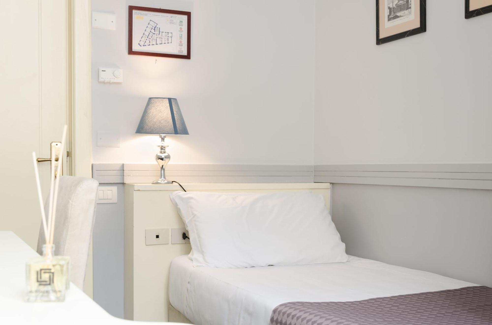 Hotel Traiano Рим Екстериор снимка