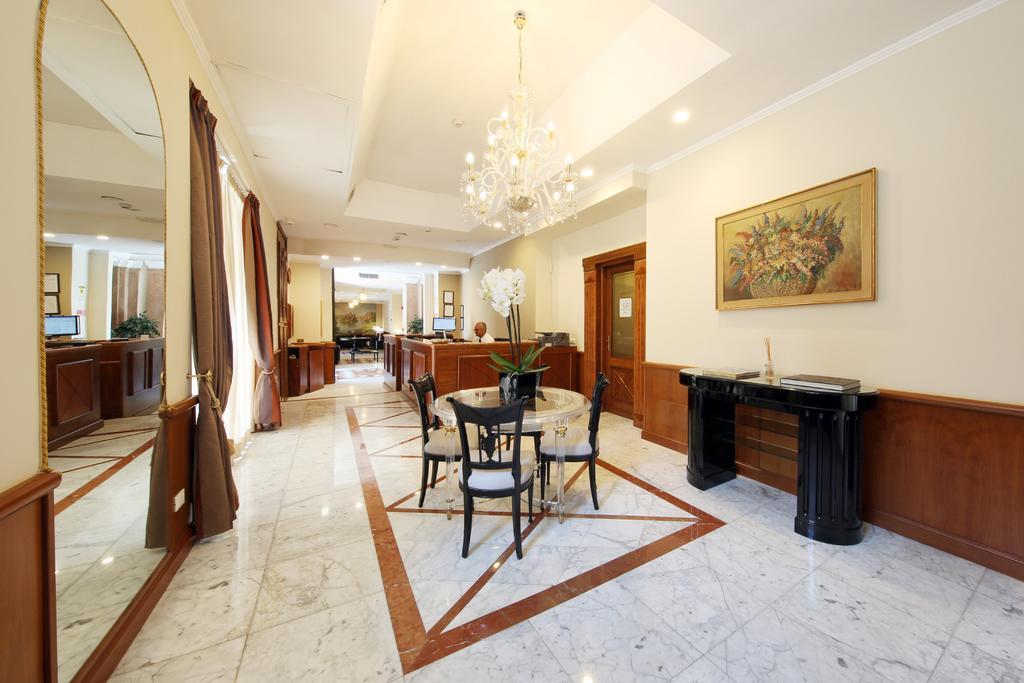 Hotel Traiano Рим Екстериор снимка